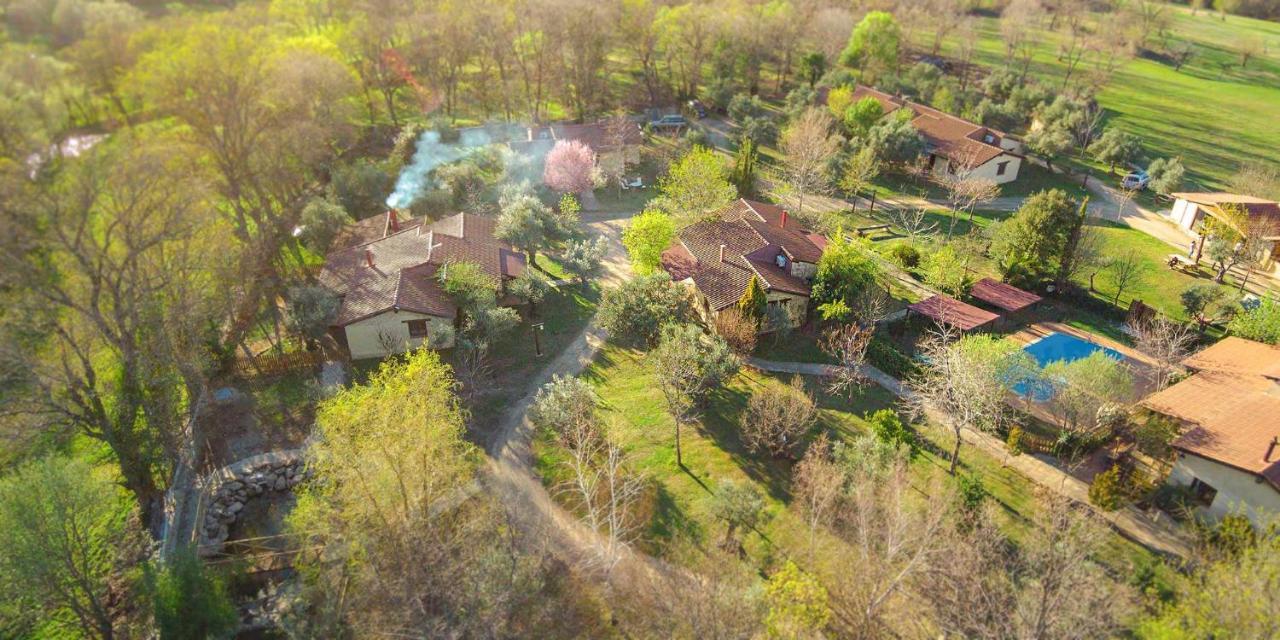 El Manantial Del Fresno Casas Rurales En Hervás מראה חיצוני תמונה